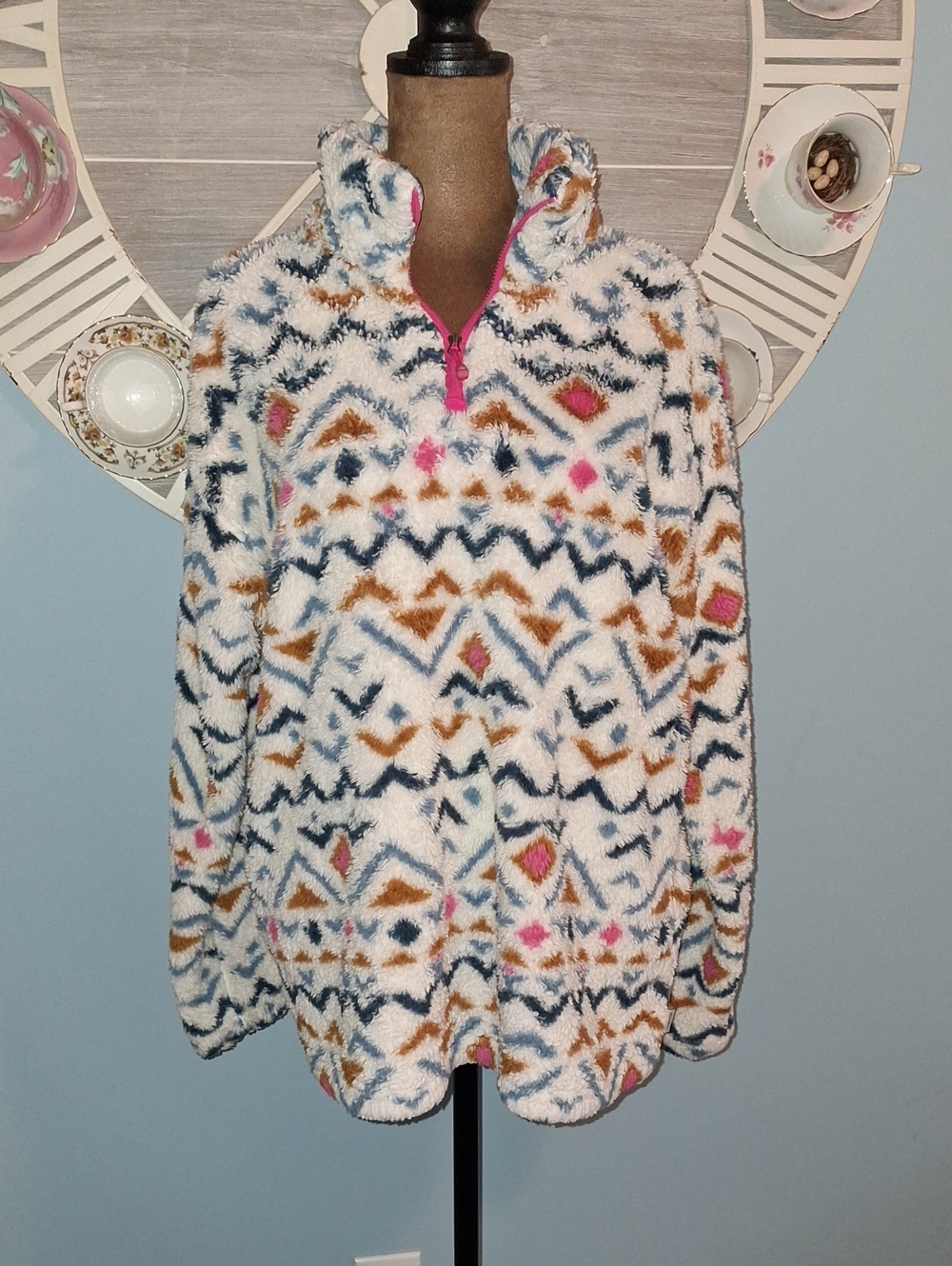 Eddie Bauer Cream Sherpa Jacket with Navy & Brown Accents